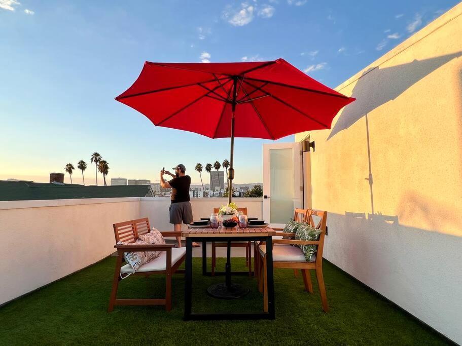 Luxury K-Town Dwelling With Private Rooftop Deck. 洛杉矶 外观 照片